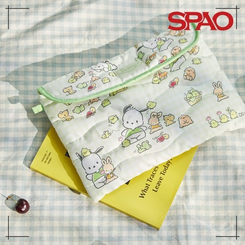 SPAO公式 サンリオ ノートパソコンポーチ LIGHT GREEN