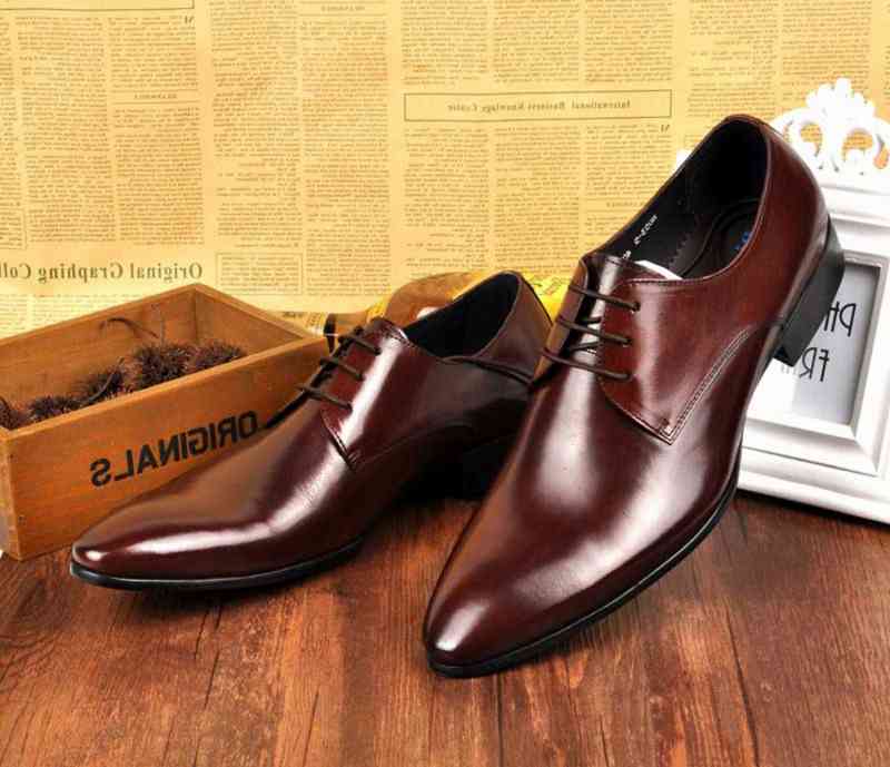 ビジネスシューズ メンズ カジュアル 春 秋 OFF ブランド 靴 紐 ウォーキング 滑らない おすすめ レザー 防水 冬 ブーツ おしゃれ 人気 夏 厚底 安い ショートブーツ 革靴 軽量 革 本革