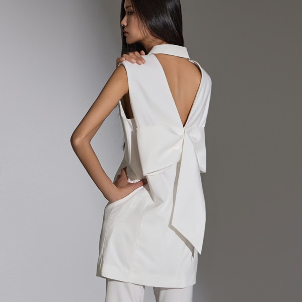 J2316 バック リボン ベスト