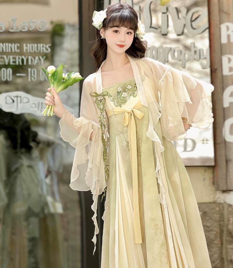 漢風 ドレス レディース 改良版漢服 ロング丈 キャミソール シフォン フレア袖 羽織 変身仮装 女性 ハロウィン コスプレ衣装 漢元素 中華風 ドレス 森ガール系 ドレス 撮影衣装 ぶどう柄