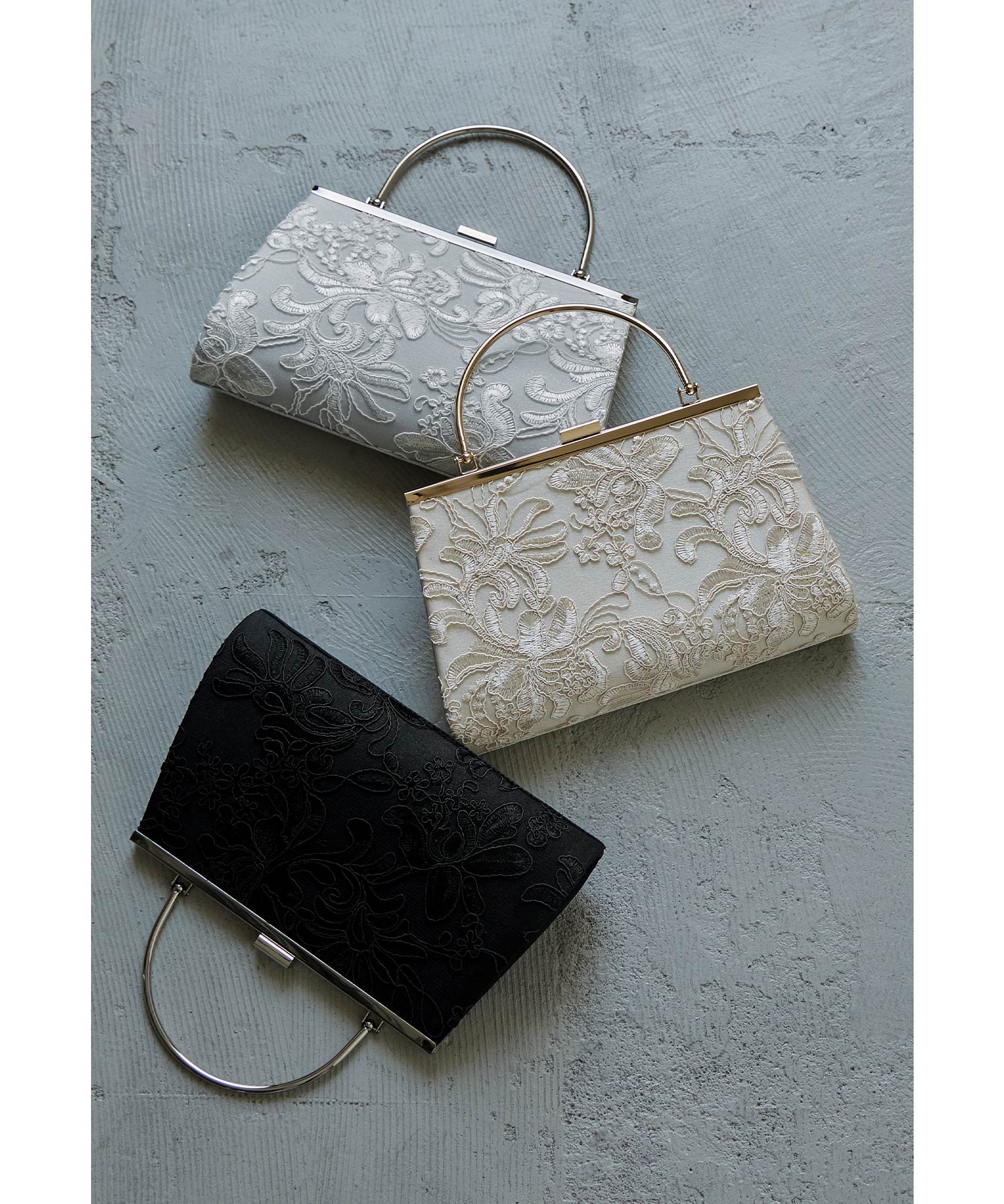 2way刺繍デザインハンドバッグ パーティーバッグ がま口 クラッチバッグ ショルダーバッグ スクエア 斜めがけ 肩掛け チェーン 華やか 大人 レディース 結婚式 お呼ばれ 二次会 披露宴 謝恩会