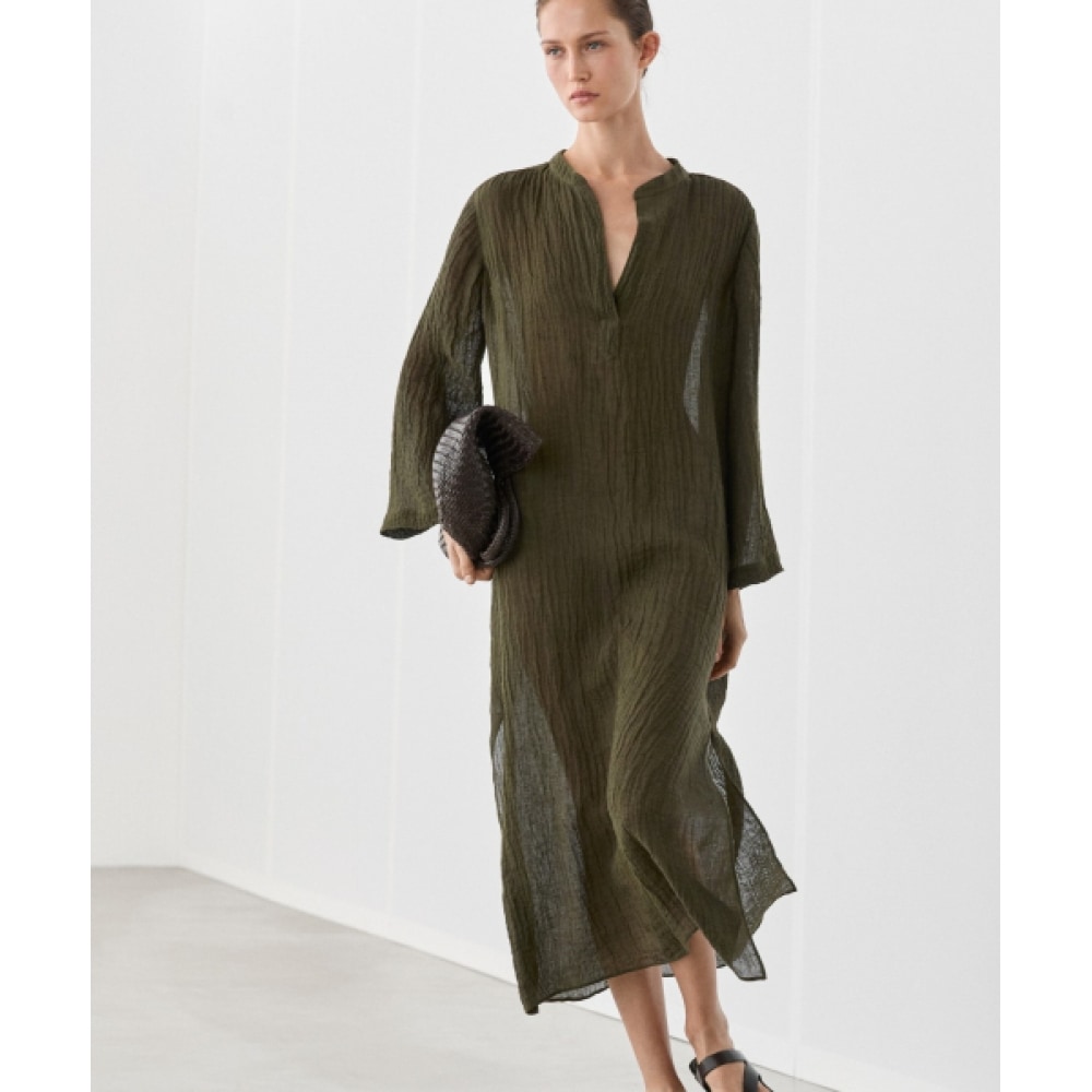 MASSIMO DUTTI エンボス加工の質感のリネン混紡シャツドレス