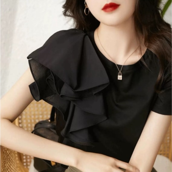 トップス Tシャツ カットソー プルオーバー 白トップス 半袖 クルーネック ストレート アシンメトリー フリル 切り替えデザイン ドッキング 綿 コットン かわいい 大人可愛い シンプル カジュアル