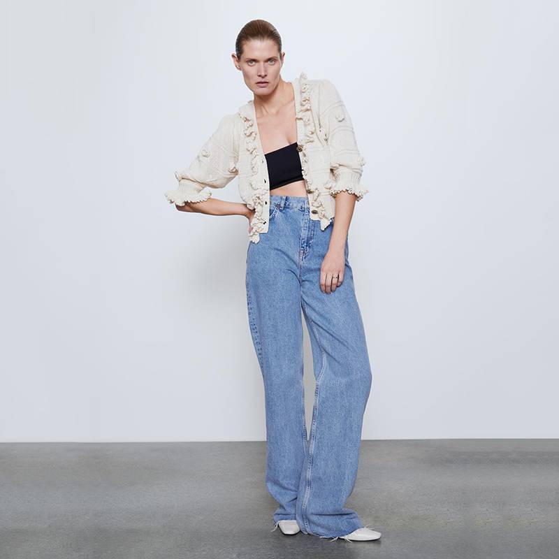 カーディガン レディース 白 事務 仕事 オフィス フリル 春 夏 秋 冬 ゆる カジュアル おしゃれ かわいい シンプル リラックス モダン 細身 着痩せ 着回し 普段使い モダン 上品 お出かけ