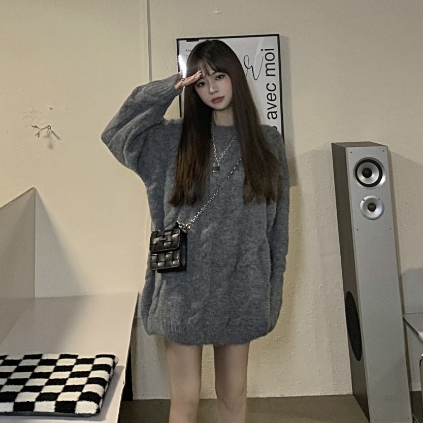 オーバーサイズ ゆるっと感 ケーブル編み 縄編み模様 リラクシー トップス セーター プルオーバー