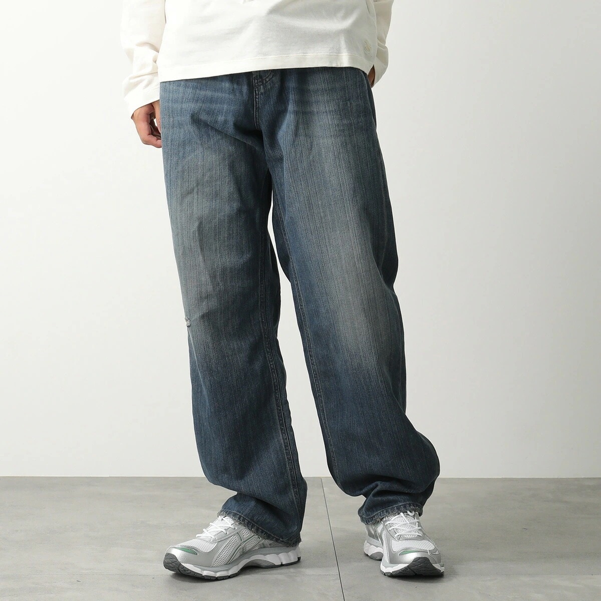 DIESEL ディーゼル ジーンズ 2001 D-MACRO A11598 09M09 メンズ デニムパンツ コットン ウォッシュ加工 Gパン ジーパン ロゴ 01 A1159809M0901