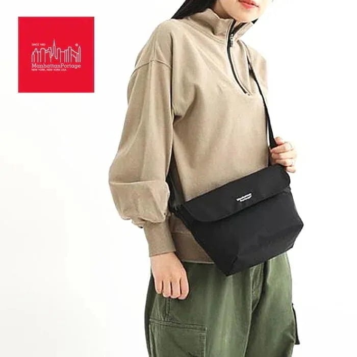 正規品 ナイロン メッセンジャー バッグ XXS ブラック 1603-MTWL BLK