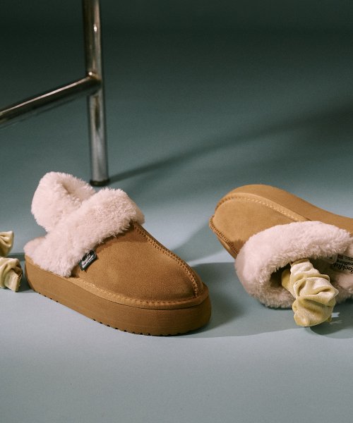 韓国大人気 CLOUDY FLATFORM FUR SLINGBACK 5COLOR 冬の靴 レディースシューズ