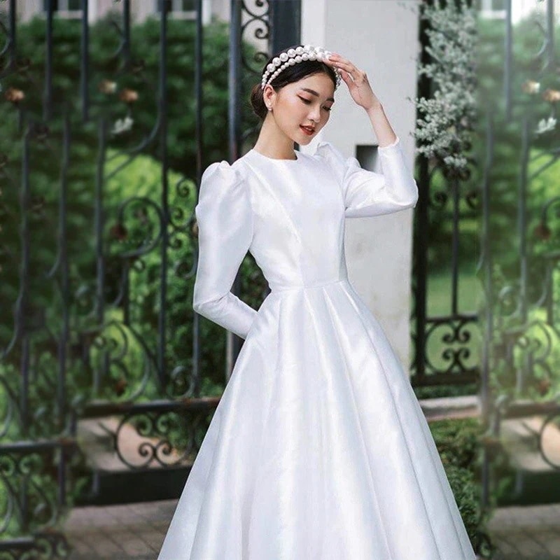 レトロシンプル長袖二次会ドレス花嫁シンプルシンプルトレーンシンプルフランス式着痩せフィッシュテールスカート/結婚式ワンピース発表会ドレスドレスウェディングドレス今日は30パーセント