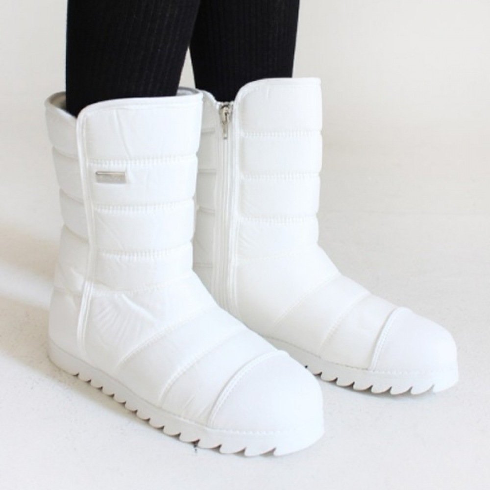 (ニナ・スパリ) ステッチラインミドルパッド入りブーツ (1K722)