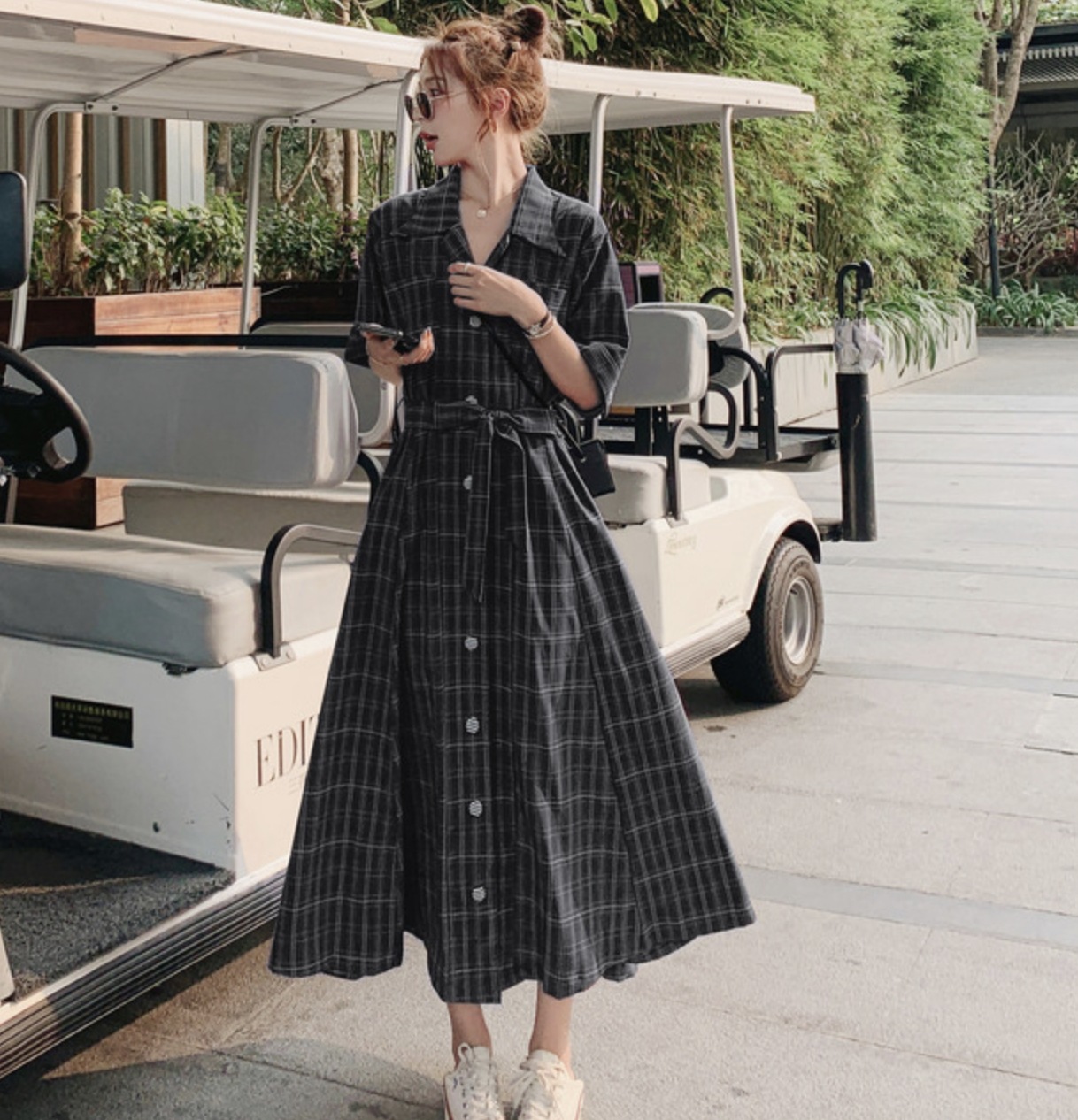 ワンピース シャツワンピース フレアワンピース ロング ロング丈 袖あり 5分袖 五分袖 Vネック 襟付き シャツ襟 フレア Aライン リボン ベルト ウエストマーク ウエストリボン 前開き 6,125円