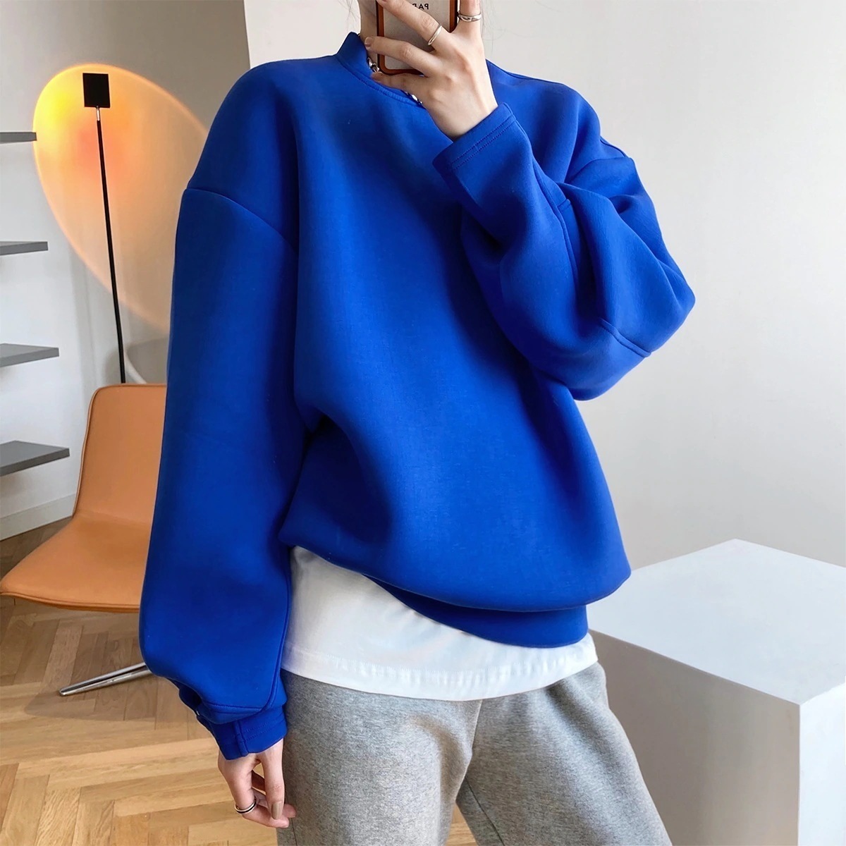 裏起毛ファッション  ベーシックニット モダンな太空綿衛衣女性のとの薄いデザイン感ゆったり気だるい空気層の上着