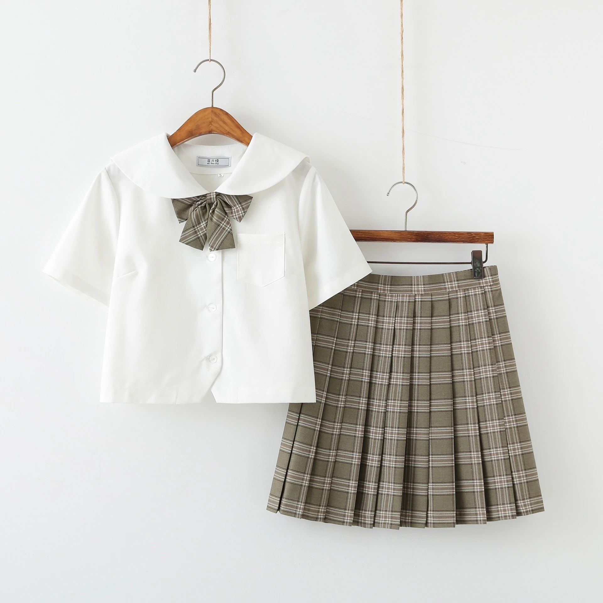 白いシャツ緑の格子縞のスカート日本のセーラー服中学生中学生jk制服スカートスーツ制服クラスサービス