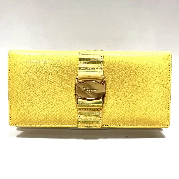 フェラガモ ヴァラ 3059 型押しレザー イエロー 財布 2つ折り長財布 レディース 【中古】
