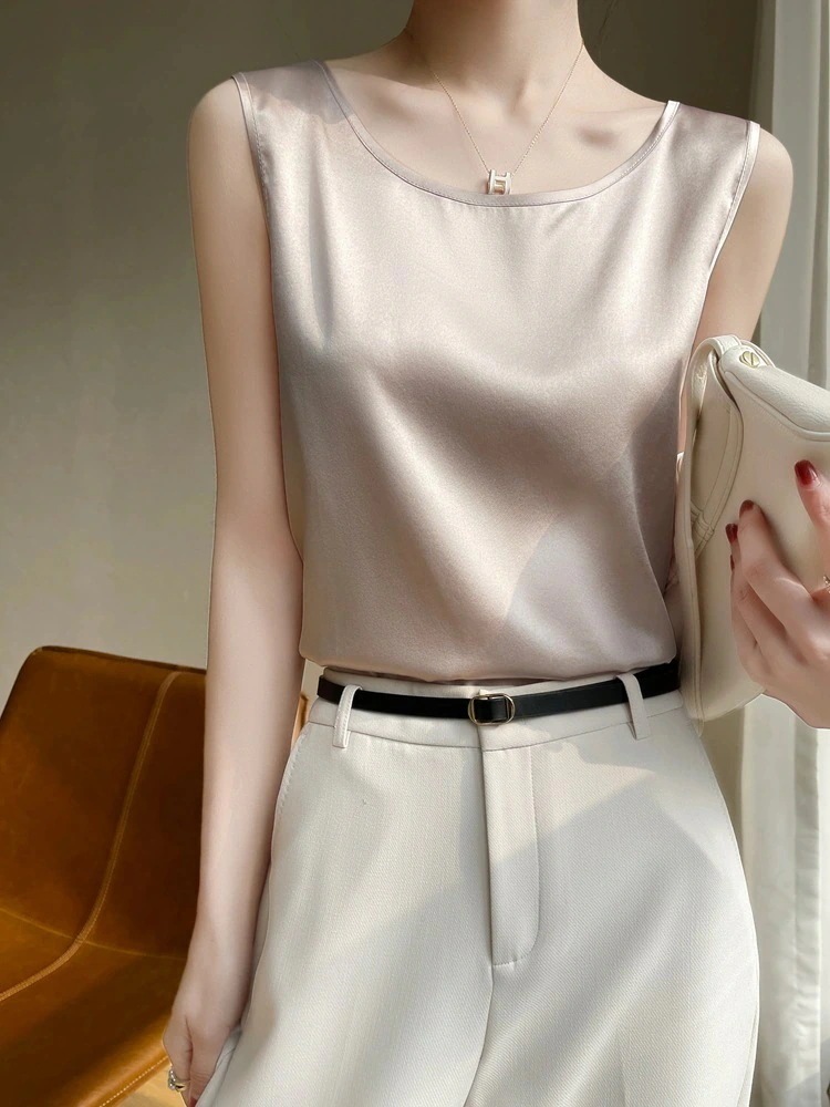 キャミソール 2024春夏 新作 百掛け ゆるい 大きい タンクトップ シルク トップス