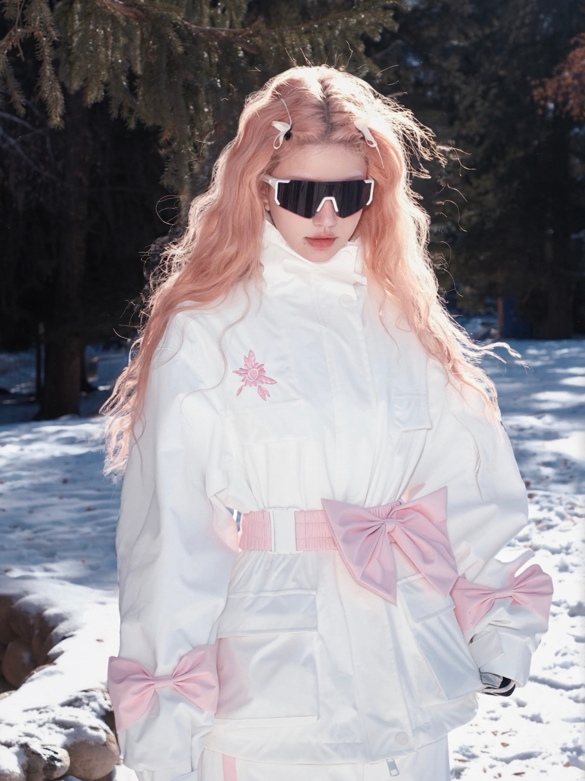 スノーボードウェア 2025 2026 白ピンク リボン トップス レディース オーバーホール スノーパンツ スウェット スキーウェア スノボウェア 韓国風