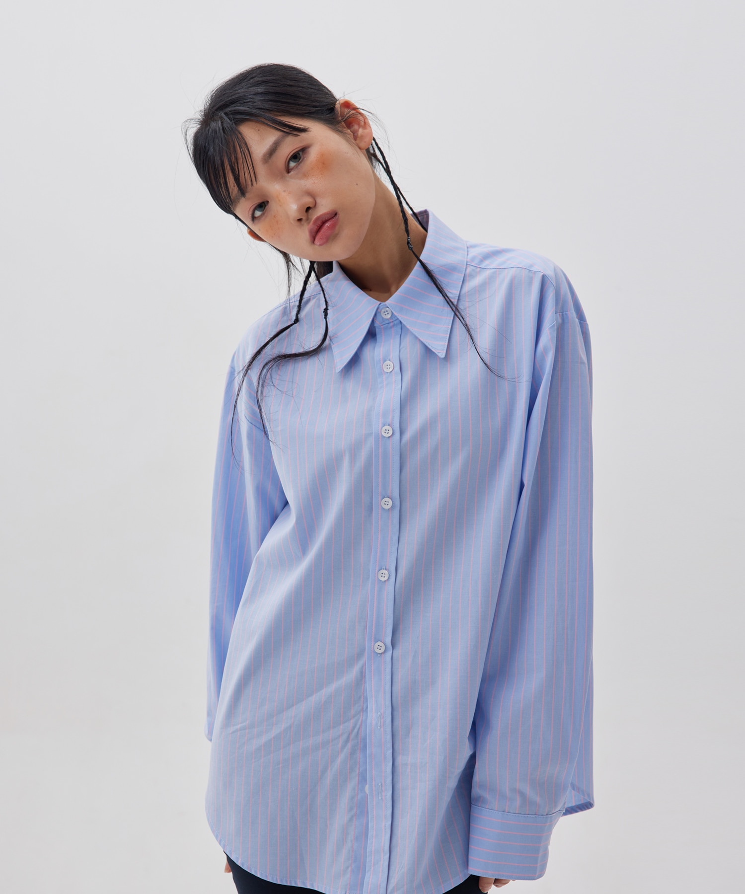 너디 베이직 셔츠_블루 핑크 스트라이프 5,040円