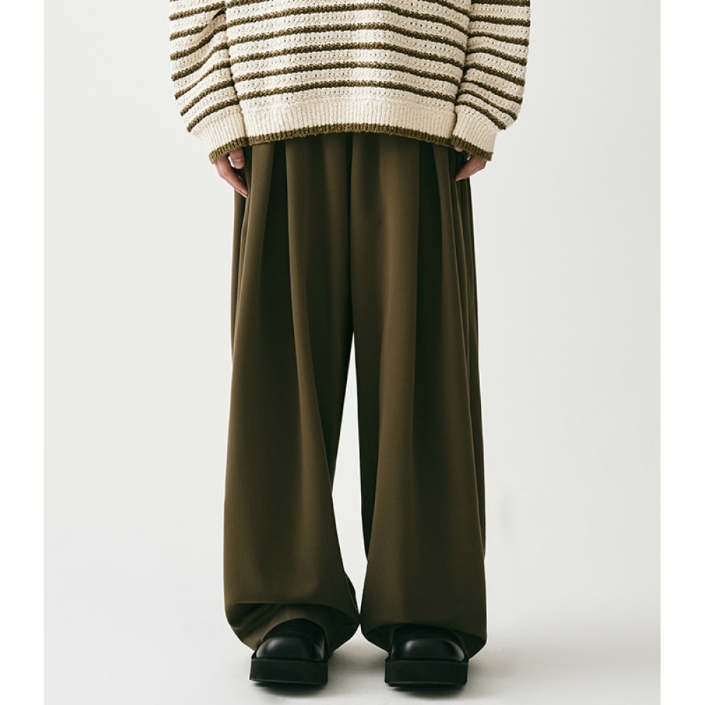 AVANDRESS ピンタックジャーパンツカーキ