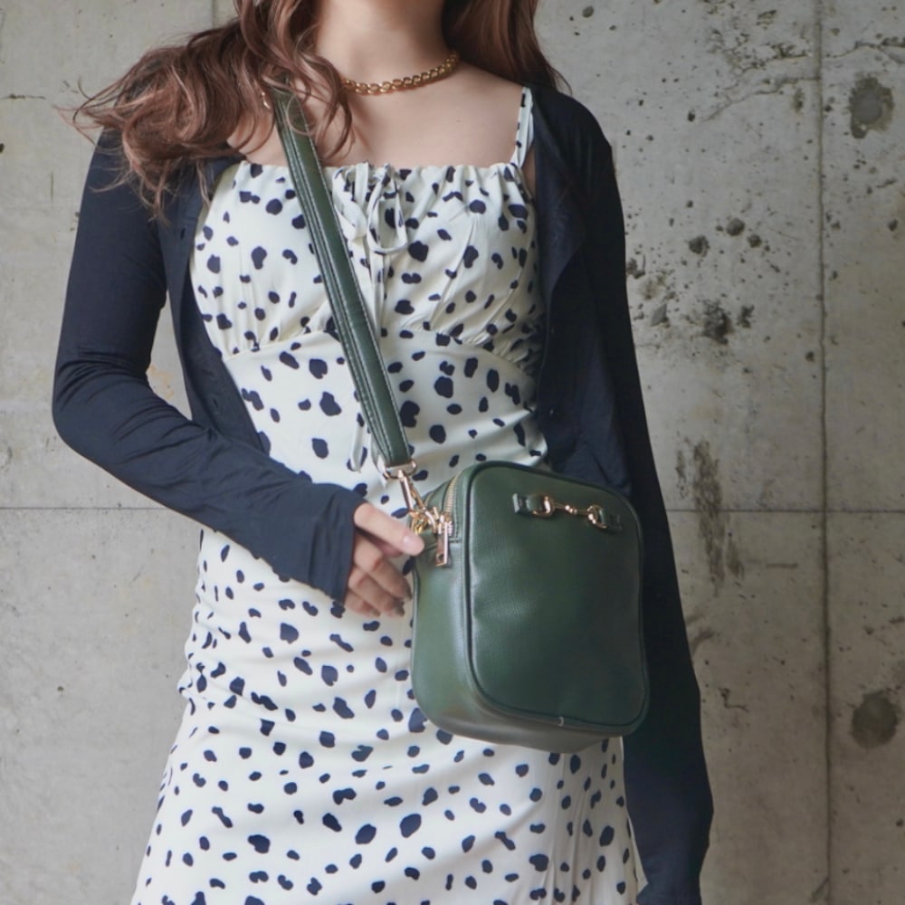 Bit Leather Shoulder Bag (green) A,D,G レディース