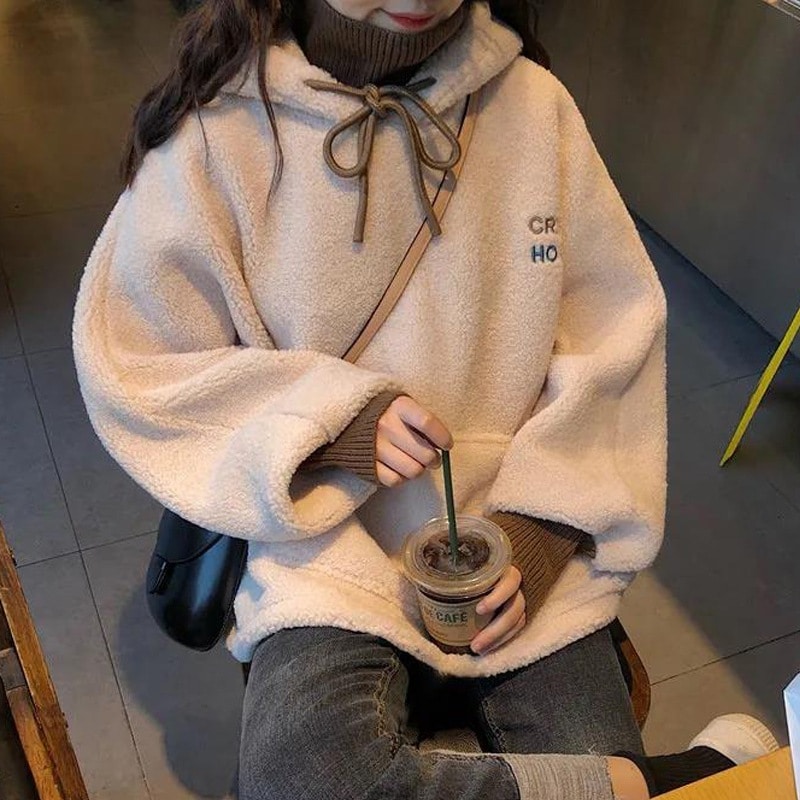 トップス パーカー スウェット 袖あり 長袖 ドロップショルダー デザイン オーバーサイズ ビッグシルエット 美ライン もこもこ モコモコ ふわふわ ポケット リブ ヴィンテージ風 フード付き