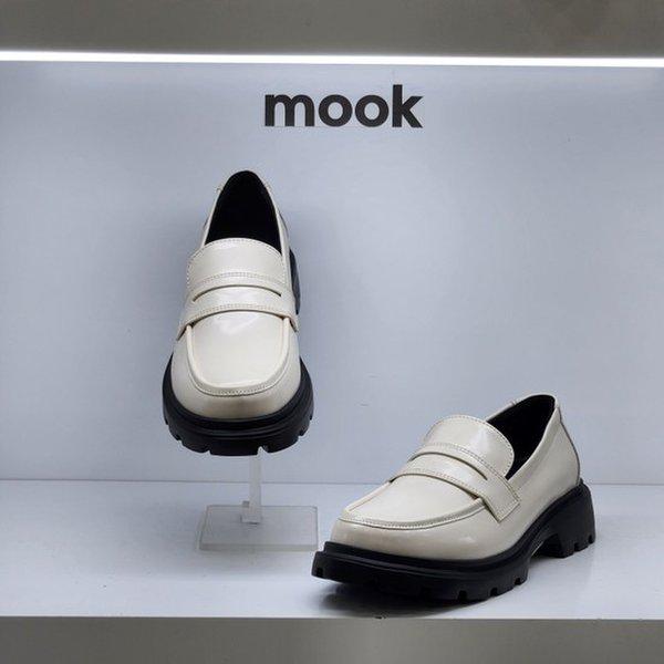 女性用デイリーチャンキーローファー422252 AQ HGFZ2SD