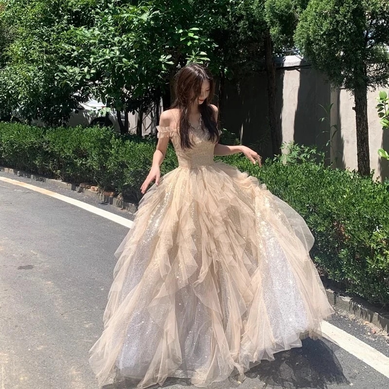 シャンパンカラーのイブニングドレス 高級チャイナスクールプリンセスドレス Lisen Chaoxian