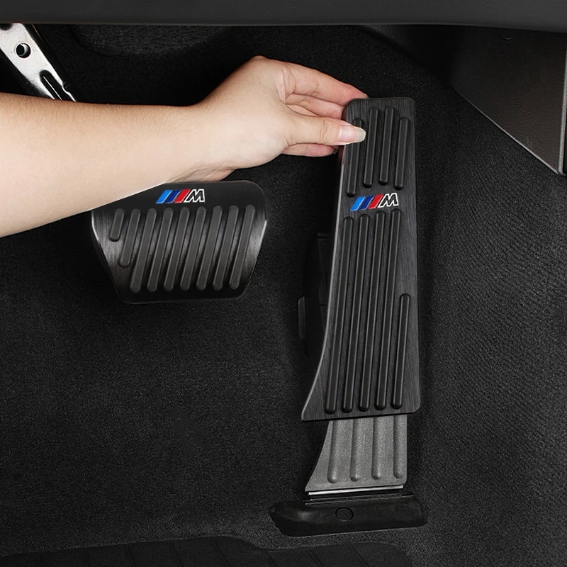 BMW 5シリーズ X1 X3 X5 G30 G20 F10 F30 E90 E60 F15 E83 E84 G07 F48 G01 G02 G05 6GT G32 G60 専用 ブレーキペダルカバー