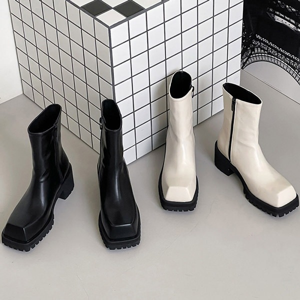 ショートブーツ スクエアトゥ サイドジップ トラックソール レディース チャンキーヒール 太ヒール 黒 ブラック アイボリー 歩きやすい 靴 婦人靴 韓国