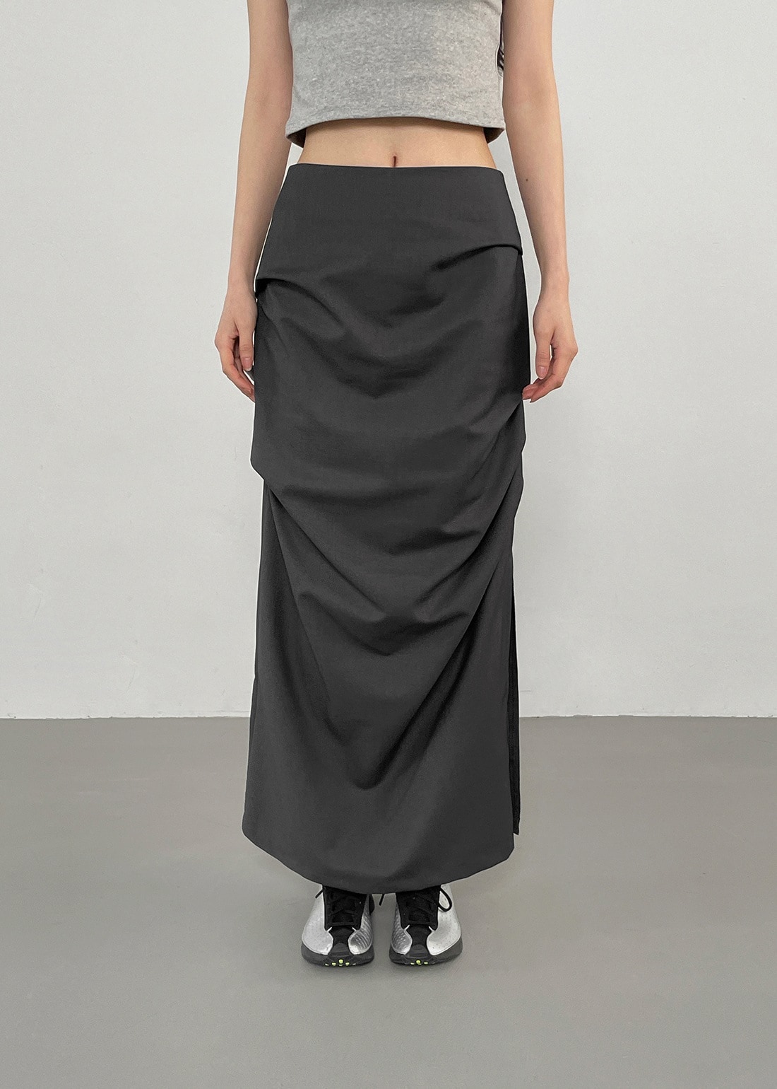 ラスリングシャーリングスリットロングスカート