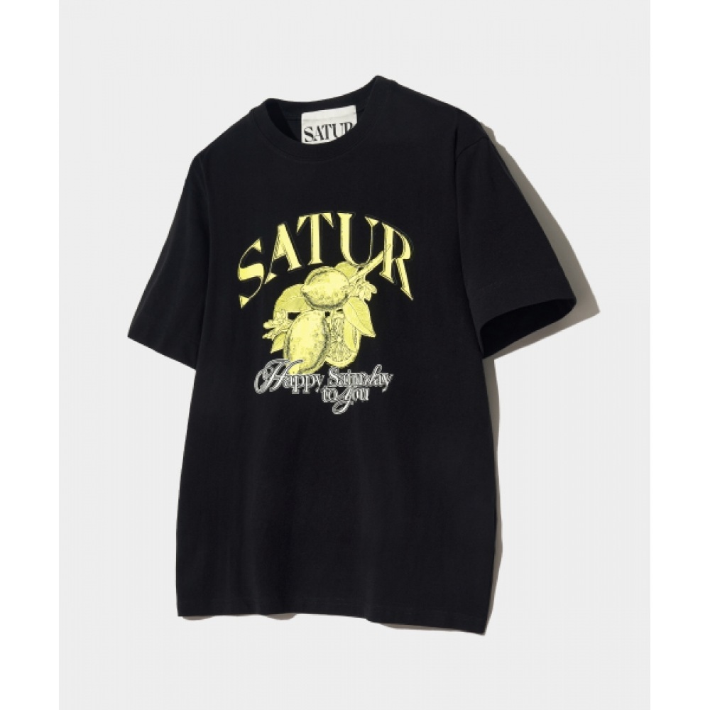 SATUR シトロンサマーグラフィックショートスリーブ T シャツクラシックブラック
