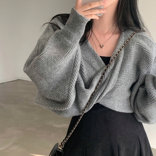 [グッドクオリティ] ロズリー ねじり ドルマン クロップ ニット -nt (年末ルックデートルック)