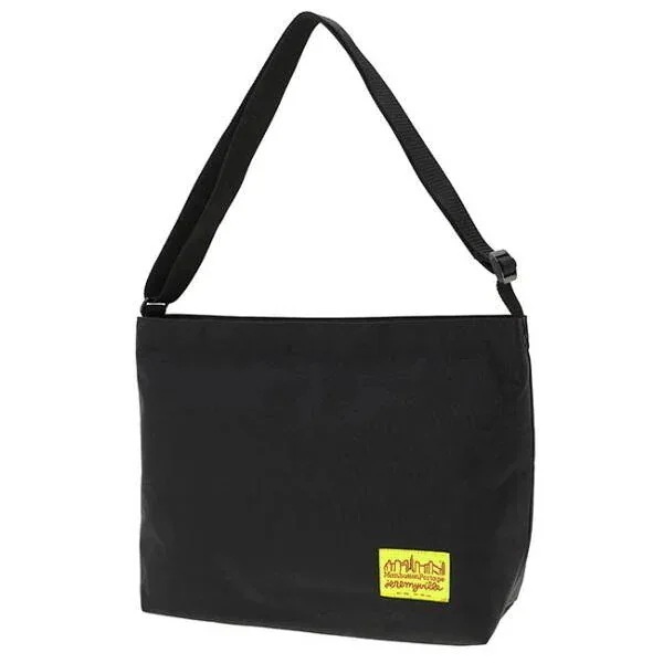 正規品 Clearview Shoulder Bag Vinyl Lining Jeremyville NYC ブラック 1482-LVL-JV-NYC BLK