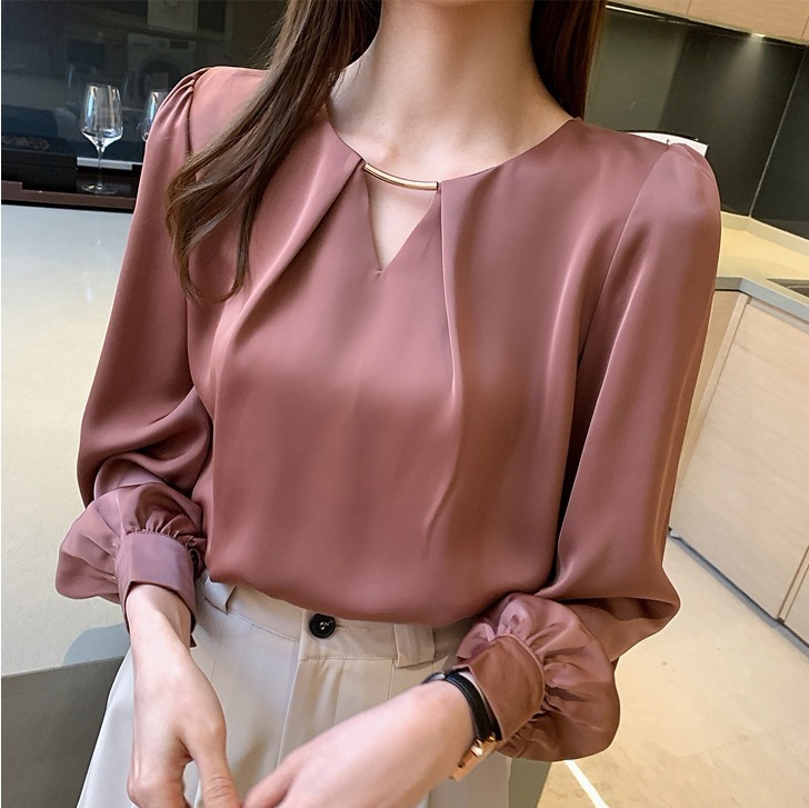 春シフォンシャツ ボリューム袖トップス Vネックトップス フレンチシャツ トップス シャツ プルオーバー 袖あり 長袖 ボリューム袖 Vネック スリム ストレート Iライン スマート シフォン 4,670円