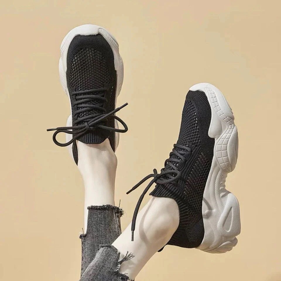 を1枚プレゼントロングブーツが復活！ スタイルアップ！ヒールパンプス 厚底シューズ 厚底スニーカー厚底シューズ スニーカー 厚底スニーカースニーカー韓国ファッション 疲れないスニーカー 歩きやすい