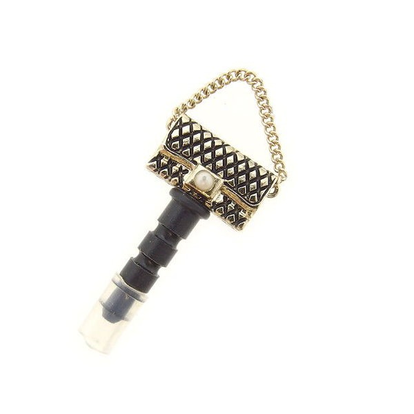 CHANEL イヤフォンジャック