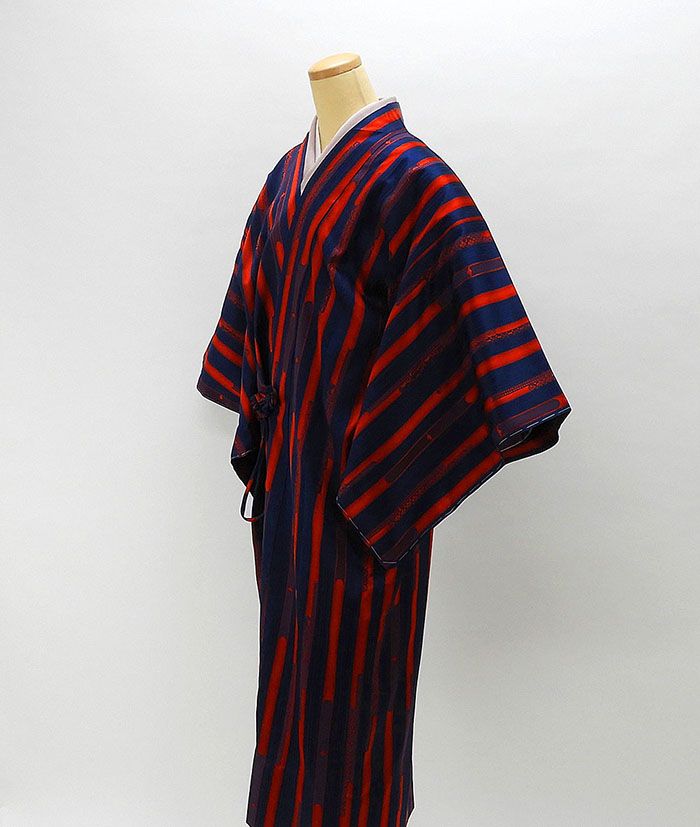 雨コート 新品仕立済 正絹 花菱幾何縞模様 身丈127cm 裄丈66.5cm 雨コート 新品 仕立て上がり
