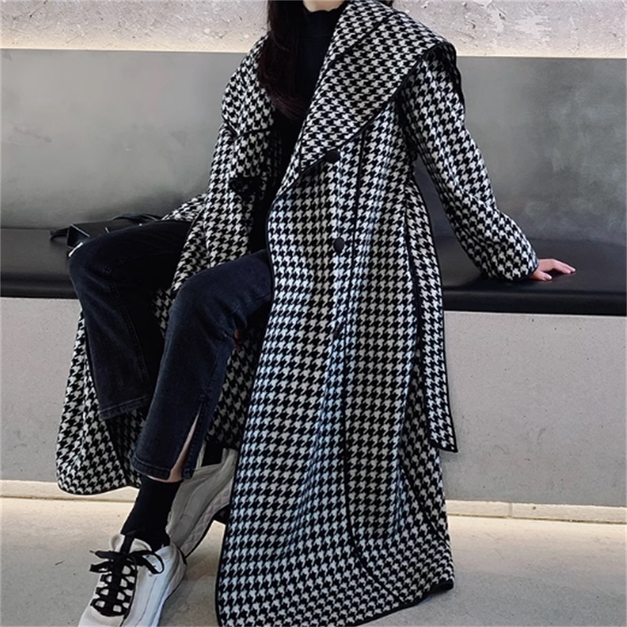 アウター ロングコート 羽織り チェスターコート トレンチコート ロング ミモレ丈 袖あり 長袖 Vネック フレア Aライン ウエストリボン ベルト かわいい 大人可愛い 綺麗 シンプル