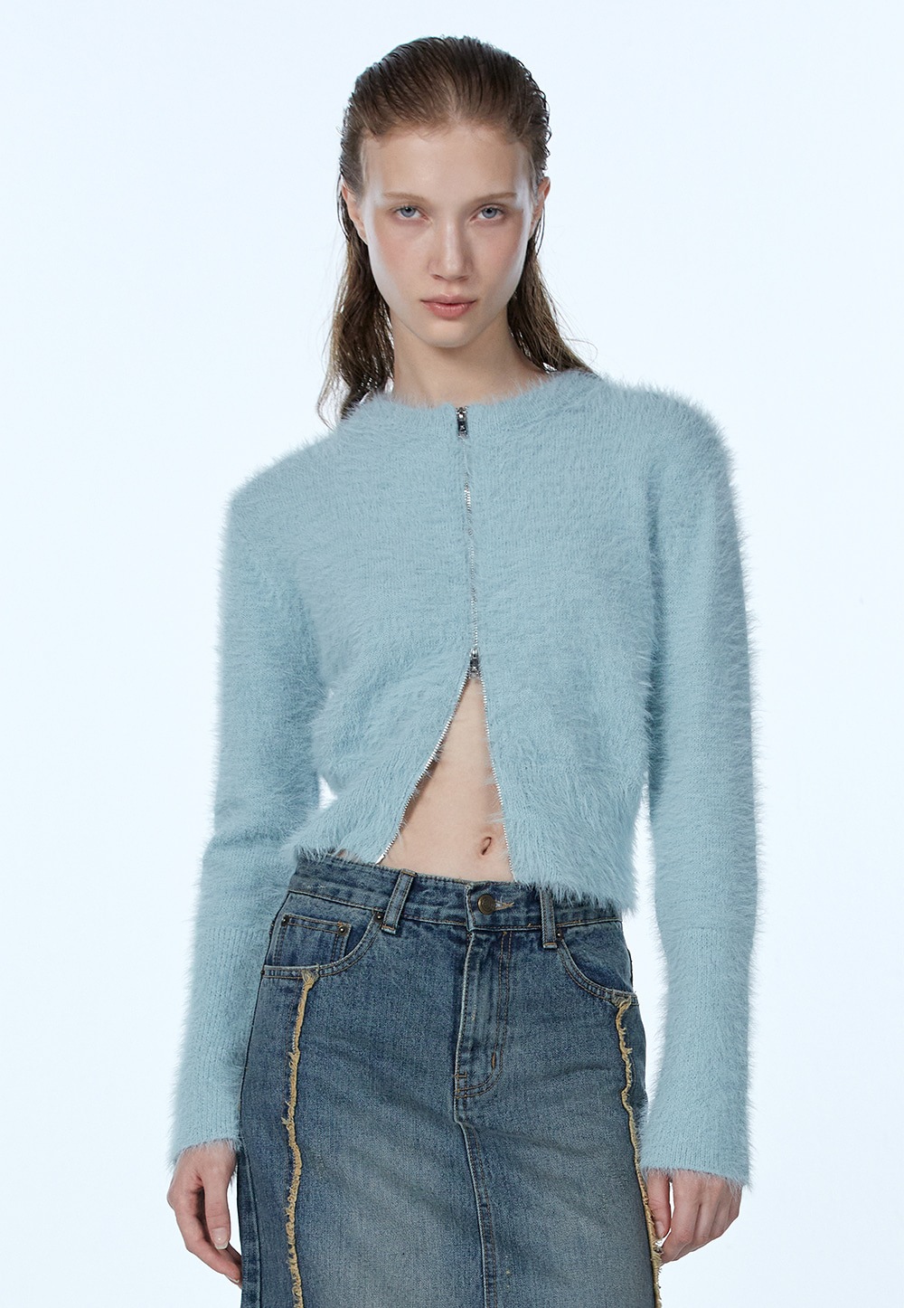 【WOOALONG】 HAIRY KNIT ZIP-UP CARDIGAN : SKY BLUE