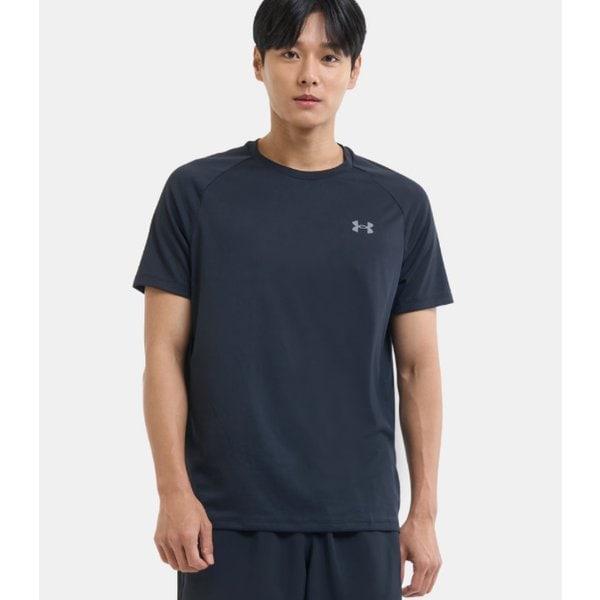 UA Tech 機能性ベーシック半袖 1326413 001 4,779円
