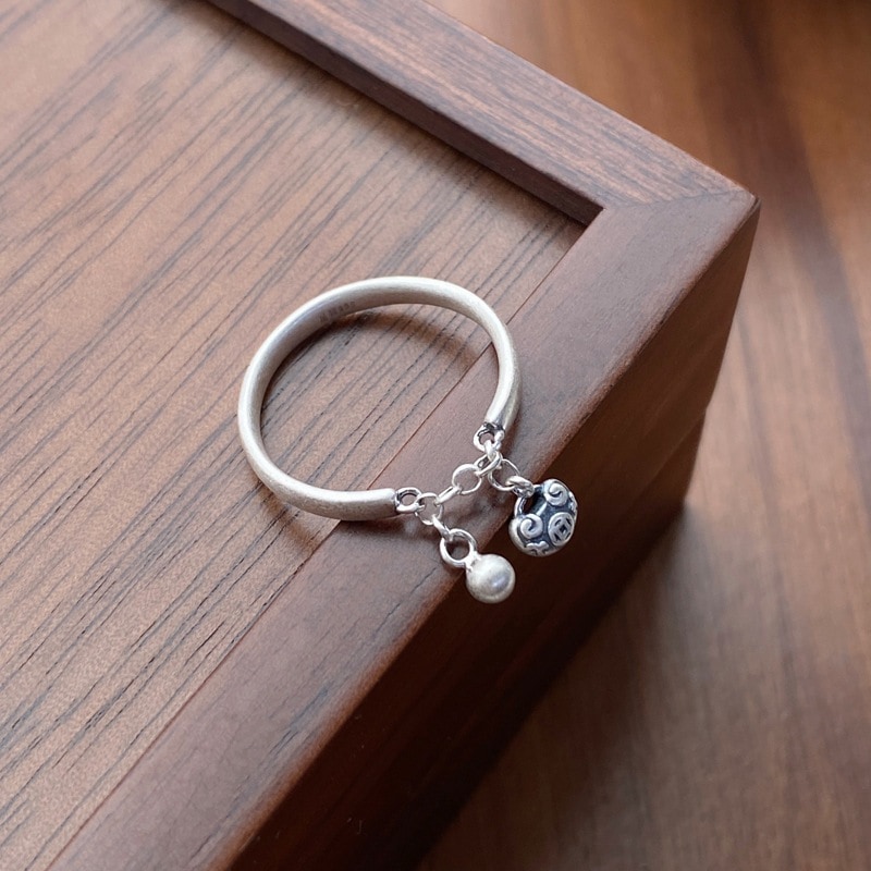 【1点ご購入 で10点プレゼントいたします】足銀銀銀ビーズ平安ロックリング女らしさレトロで古い開口リング