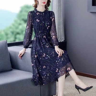 ワンピース ドレス レディース 花柄 蝶柄 長袖 シフォン フレア 膝下 ミモレ スタンドカラー ファスナー 透け感 薄手 上品 エレガント 大人可愛い 紺色 水色 ピンク S M L XL 2XL