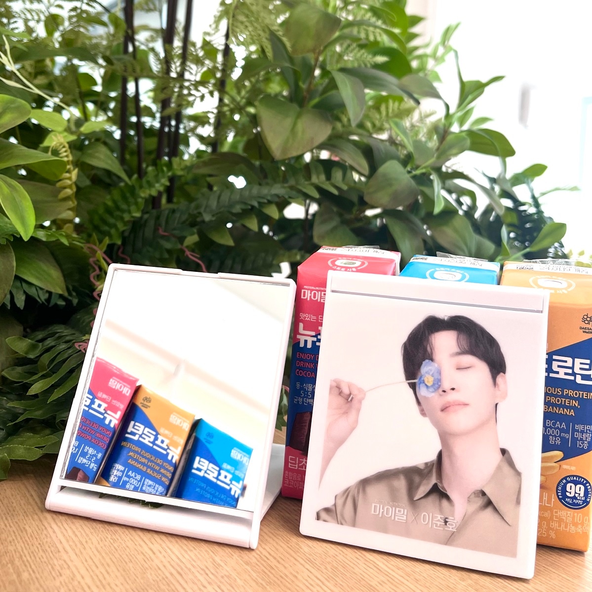 [ 公式 ] 2PM JUNHO x 마이밀 JUNHO HAND MIRROR