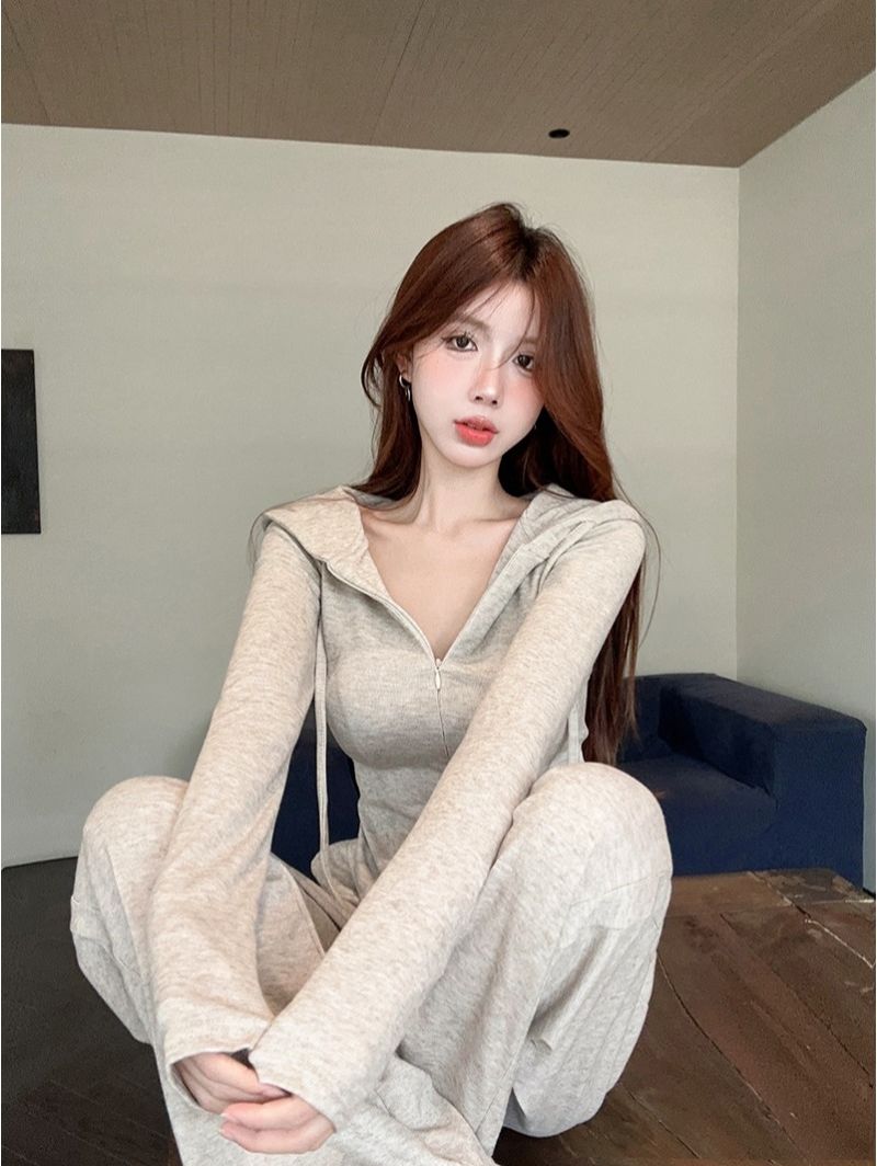 レディース SS25新作 フード付きスウェット＆ワイドパンツ 2点セット カジュアルスポーツセットアップ 韓国 セットアップ セットアップ スウェット セットアップ セットアップ レディース セットア