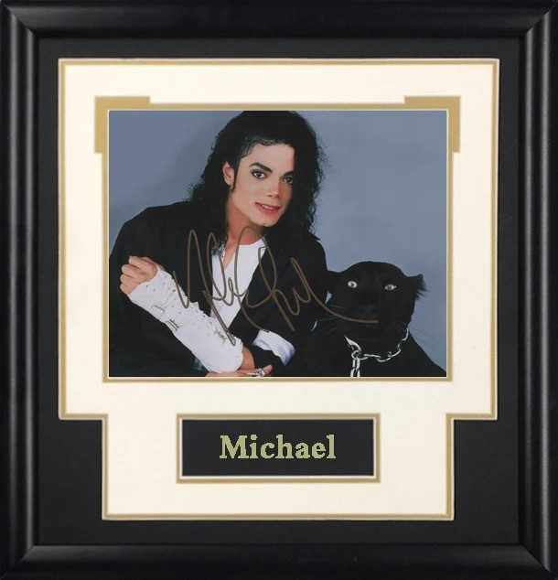 Michael Jackson　マイケルジャクソン　直筆サイン写真　SA鑑定証書付き　ミュージシャンマニアックファンコレクション逸品 378,000円