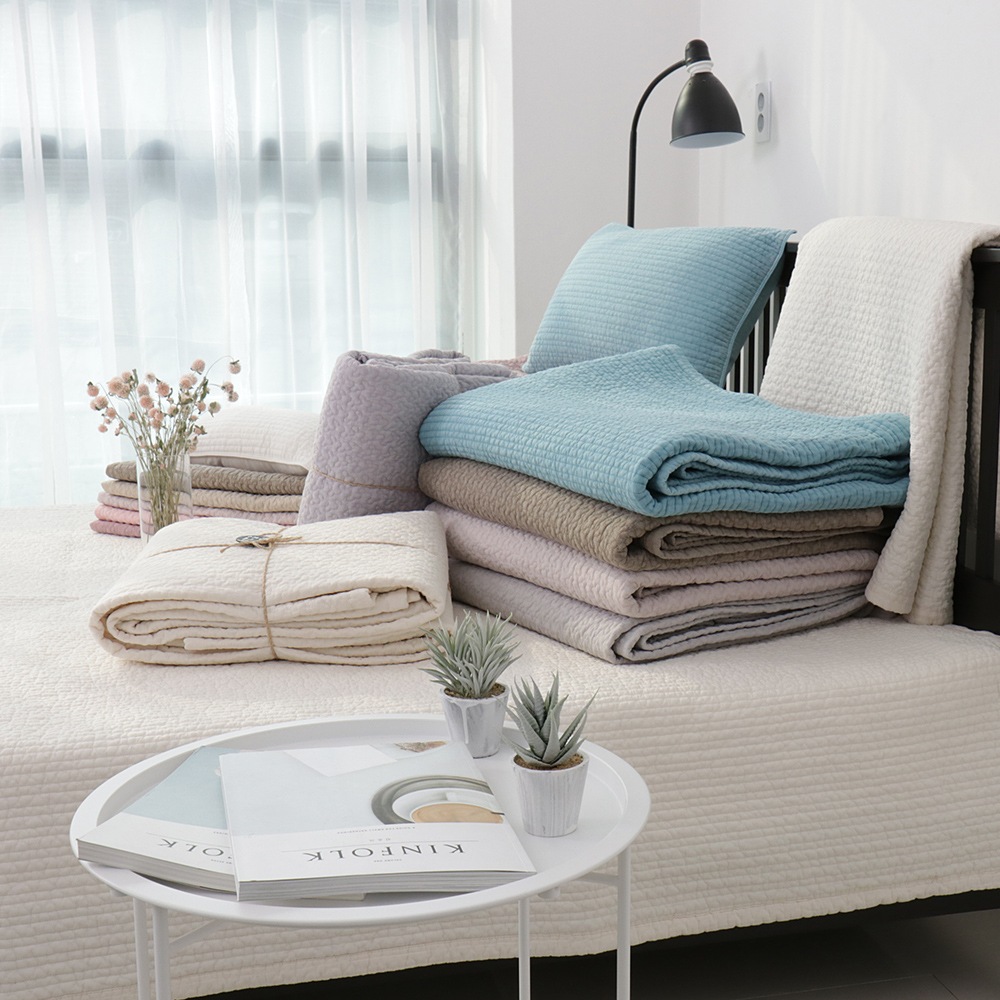 イブル布団 NEWクラウド柄 Qriginal 韓国産 約200×240cm 継ぎ目なし 敷きパッド キルティングマット ラグ 赤ちゃん ベビーマット プレイマット 寝相アート ソファーカバー