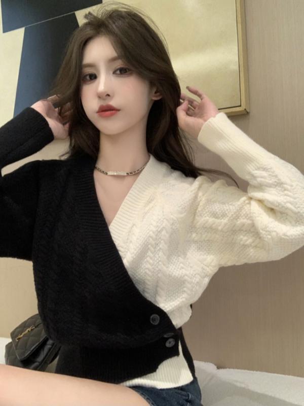 レディース トップス ニット オシャレ 韓国 スタイル カワイイ カジュアル セーター カーディガン 長袖 ニット 秋 冬 インナー デザイン ルーズ シック デザイン クロス V ネック 黒 白 コ