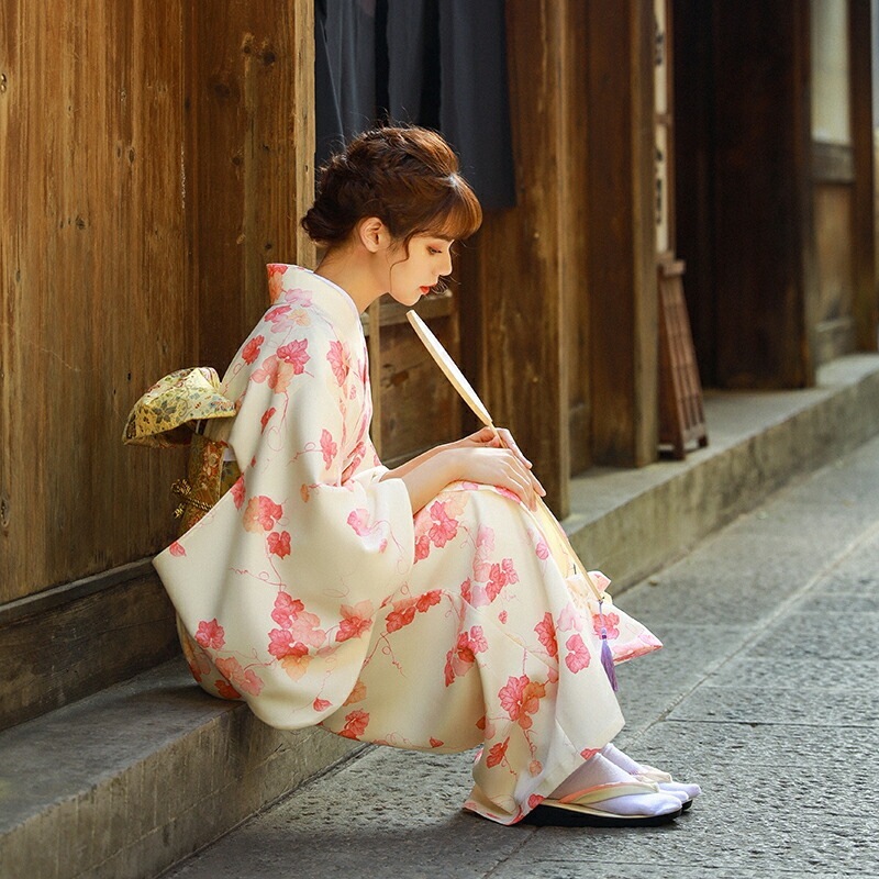 【トレンド浴衣】【お家でお洗濯可！】浴衣 レディース 浴衣 単品 女性用 浴衣 カワイイ 浴衣 可愛い トレンド 花火大会 デート 盆踊り お祭り 女の子 安い 安 花柄 おそろい