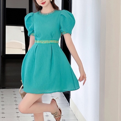 ドレス ワンピース ウェディング パーティー 結婚式 二次会 フォーマル 衣装 謝恩会 ラウンジ ミニ 膝上 半袖 ボリューム パフスリーブ ラウンドネック 襟なし フレア Aライン リボン