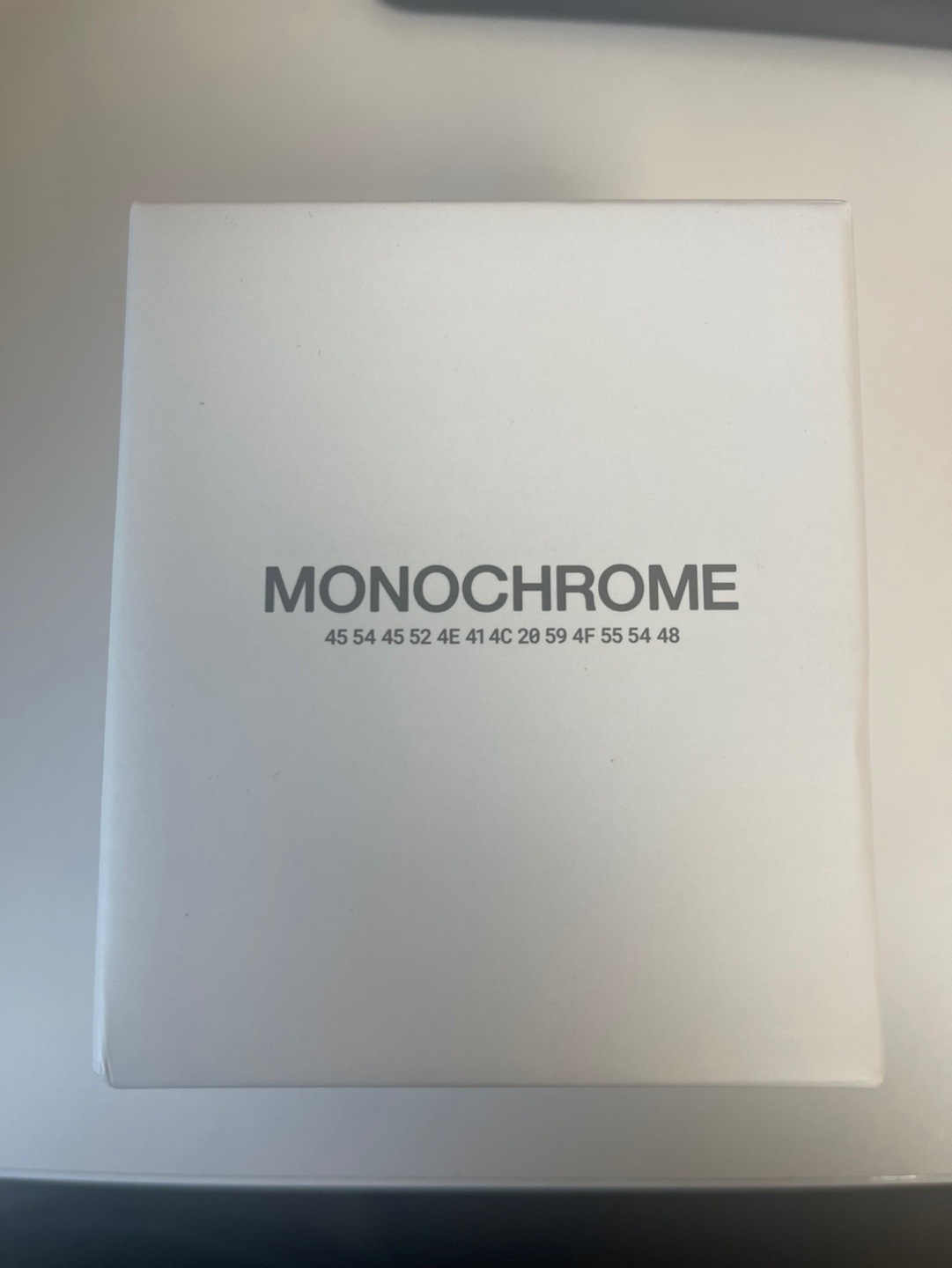 BTS POP-UP : MONOCHROME OFFICIAL MERCH Candle