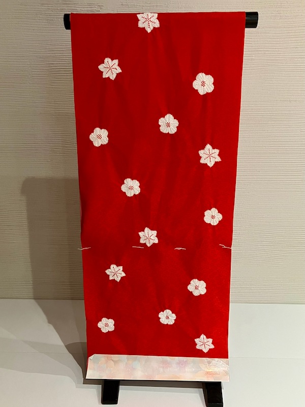 正絹長襦袢 赤地に飛び絞り [juban022]